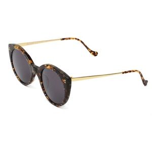 Illesteva | Palm Beach Tortoise Stripes and Grey Sunglasses